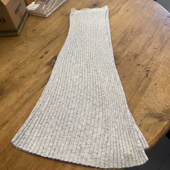 Free People Light Gray Ribbed Maxi Skirt - Picture 3 of 3